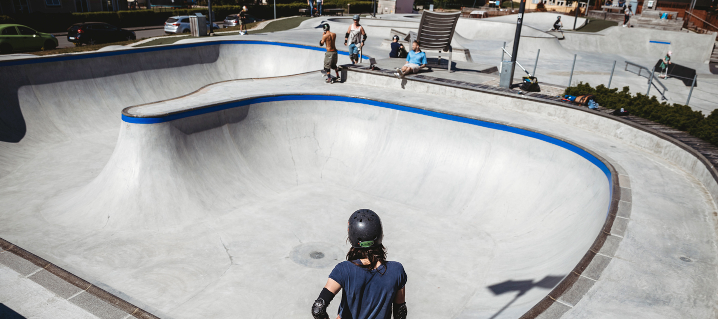 Rörelseparken i Bor med multiarnena, padelbana, utegym, boulebana och pumptrack